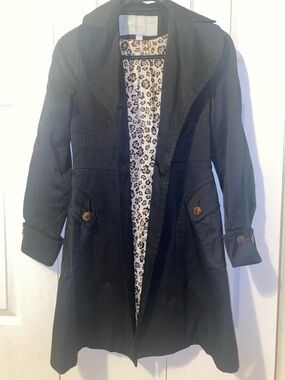 Jessica Simpson Black Trench Coat with Leopard-Print Lining